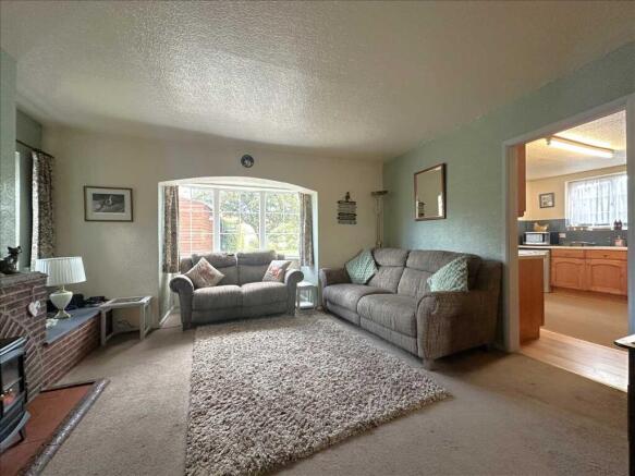 3 bed House for sale Image 6