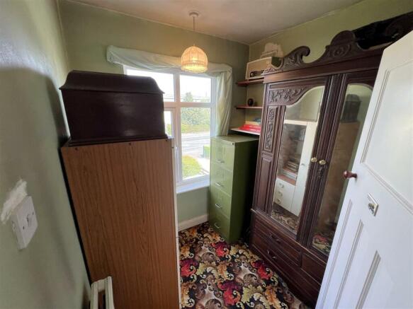 Bedroom 3.JPG