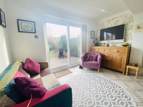 Open plan livi...