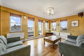 Flat 2, Collingwood House, New Cavendish Street, London W1W 6XH