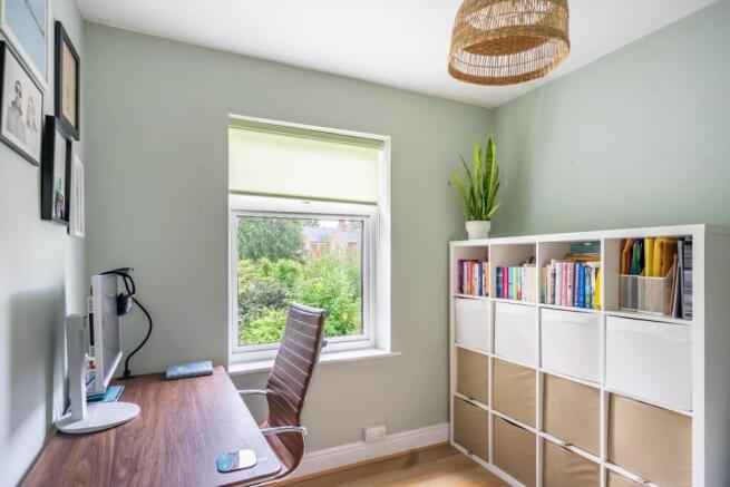 3 bed Semi-Detached for sale Image 11