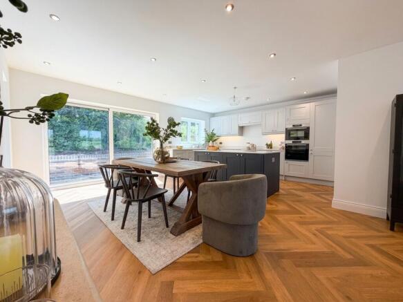 Family Dining Kitchen