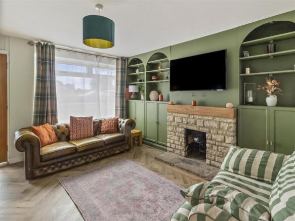 26 Rife Way-004.JPG