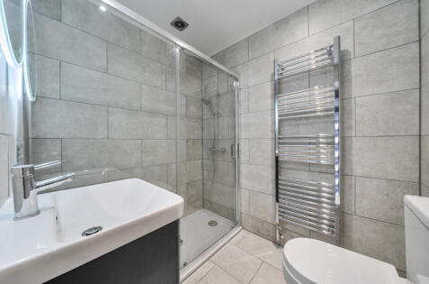 Pickford Lane, Bexleyheath, Kent, DA7