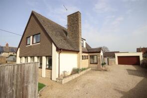 Oakentor, Honey Knob Hill, Chippenham SN14 6JF