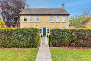 1, Longthorpe Green, Longthorpe, Peterborough PE3 6LS