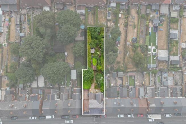 124 Field Road-25