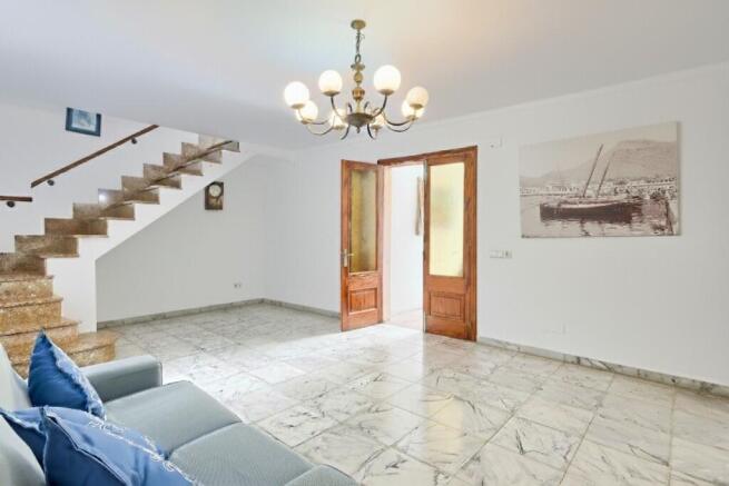 DeWatermark.ai_17594