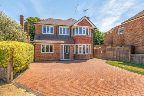 Willowbed Drive, Chichester, PO19