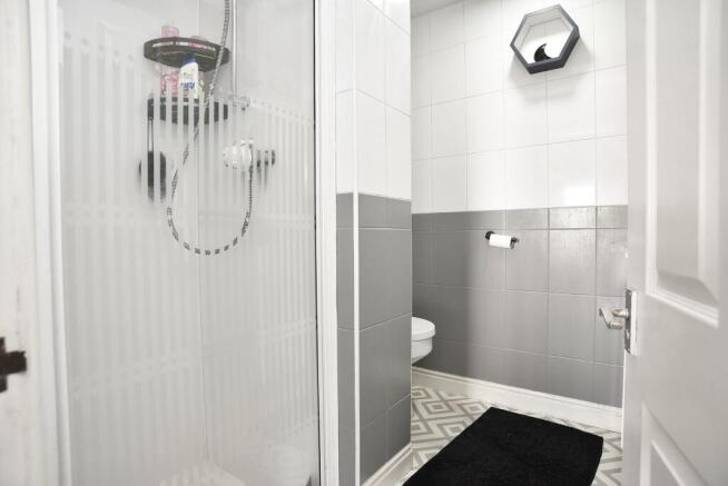 1 bed Apartment for sale Image 8
