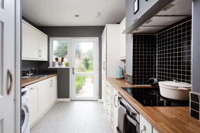 2 bed Terraced for sale Image 4