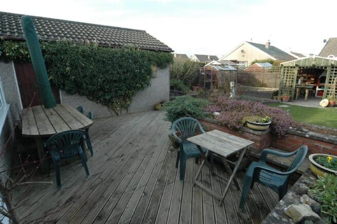 DECKING
