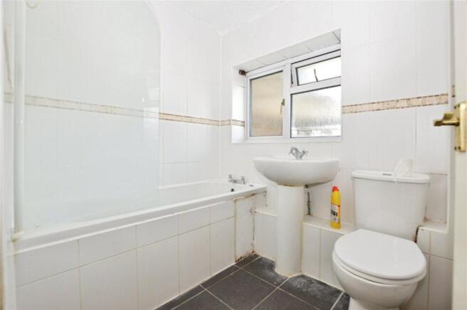 Ingaway, Basildon, Essex, SS16 photo 5
