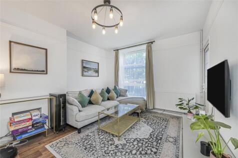 Gracefield Gardens, London, SW16