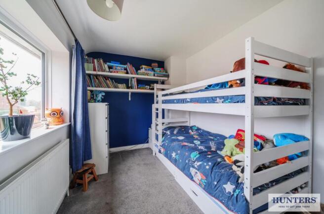 fb117424-cbe0-43d0-a3a4-4d9ffa2319d4.jpg