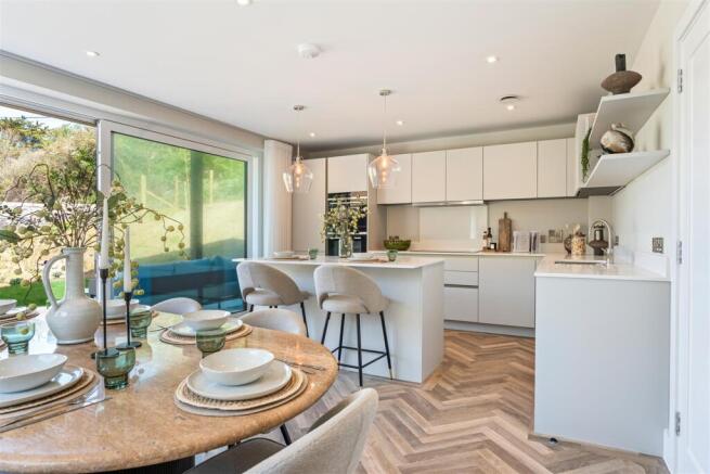 Kitchen..jpg