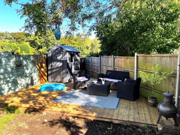 Rear decking area
