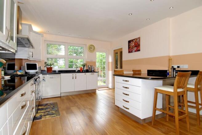 Kitchen/Breakfast Room