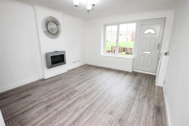 2 bed Terraced for sale Image 5