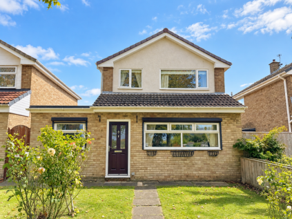 Hazel Grove, Marton