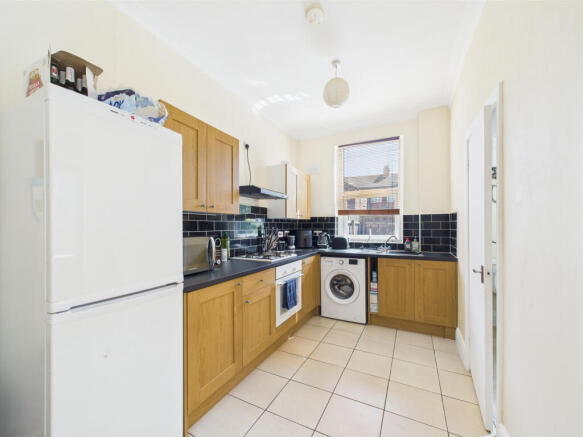 4 bed Block of Apartments for sale Image 12