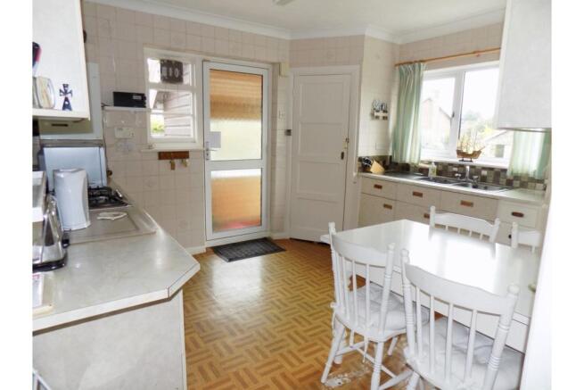 Kitchen/Breakfast