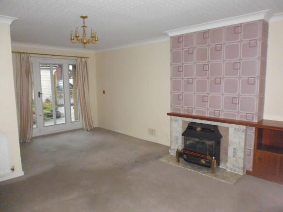Lounge/Dining Room