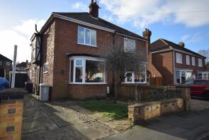 8, Southlands Avenue, Louth LN11 8EW