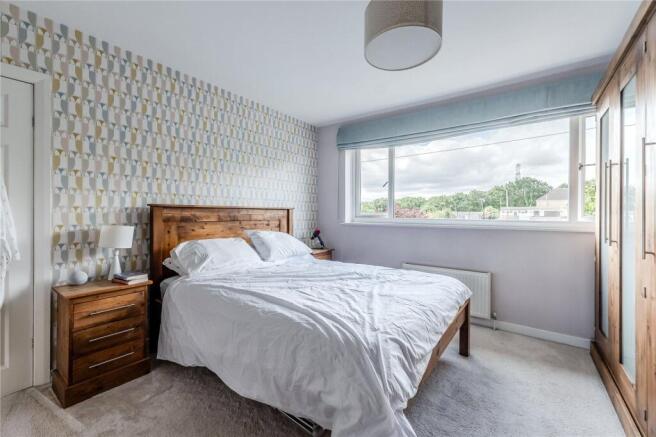 3 bed Semi-Detached for sale Image 10