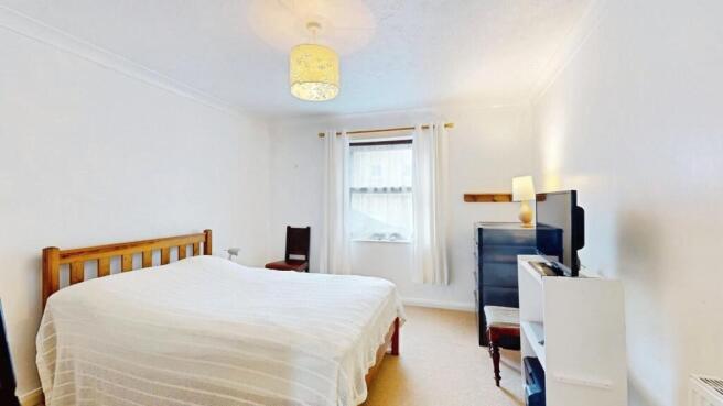 2 bed Flat for sale Image 7