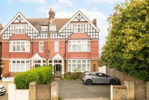 Flat 2, 24, Tooting Bec Gardens, London SW16 1RB