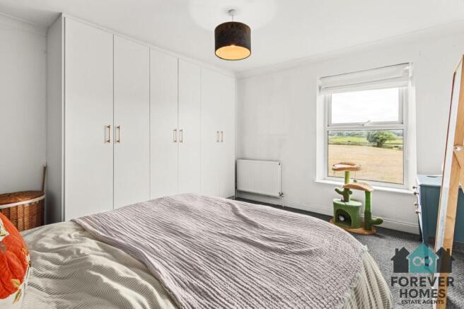 2 bed Terraced for sale Image 9