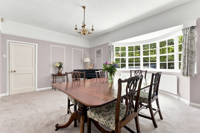 6 bed Semi-Detached for sale Image 5