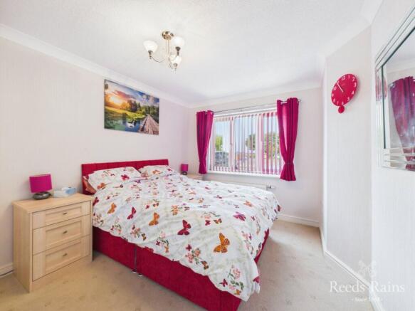 3 bed Detached for sale Image 8