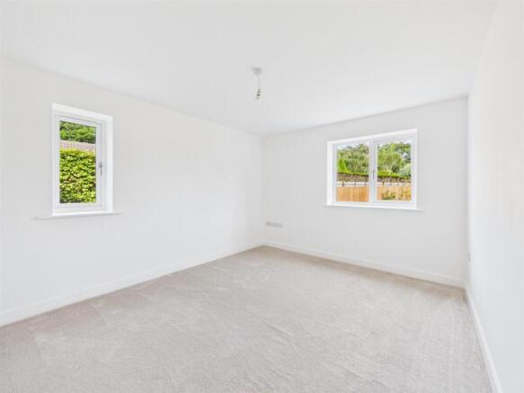 3 bed Detached Bungalow for sale Image 7