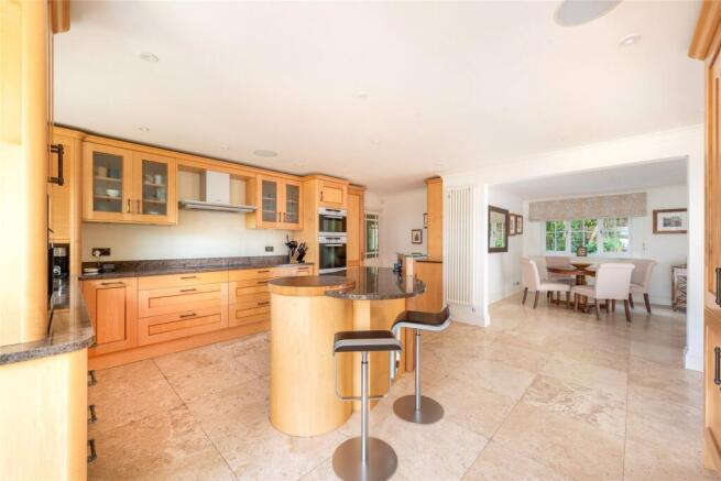 Kitchen/Breakfast Rm