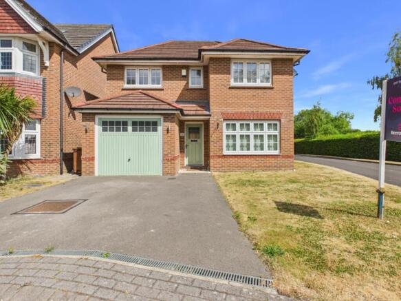 4 bed Detached for sale Image 10