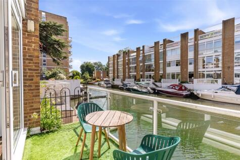Fairways, Teddington, TW11