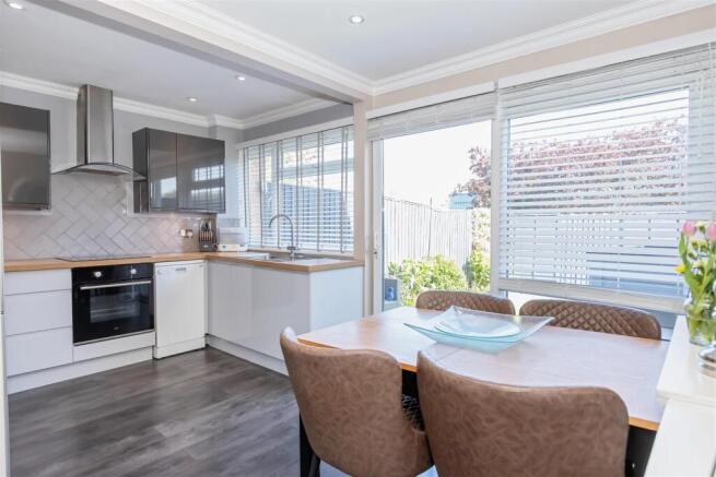 Wolstenbury Rd_7.jpg