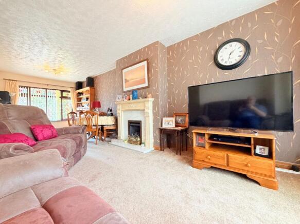 Stonewell Crescent, Nuneaton, CV11 photo 4