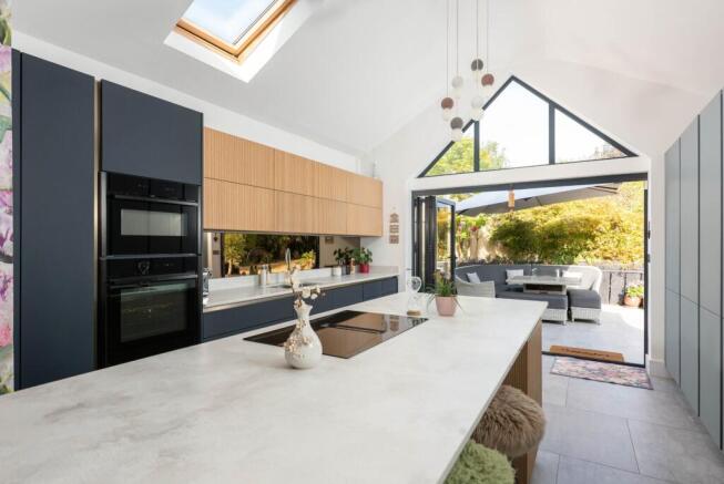 Kitchen/Dining Rm