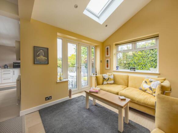 3 bed Detached Bungalow for sale Image 6