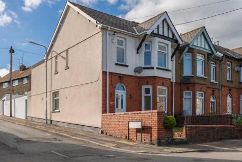 St. Matthews Road, Cwmfields, Pontypool