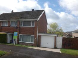 51, Alexander Road, Neath SA10 8EG