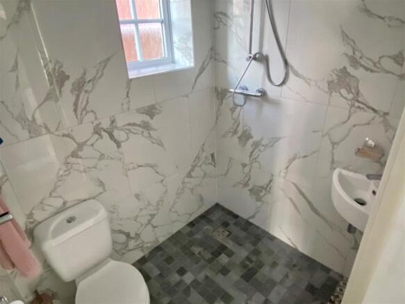 Ground Floor Wet Room