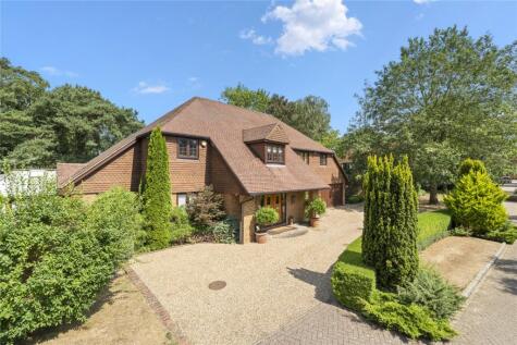 Queensgate, Fairmile Lane, Cobham, Surrey, KT11