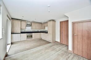 65, Arundel Square, Maidstone ME15 6HB
