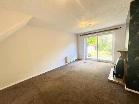 lounge 1.jpg