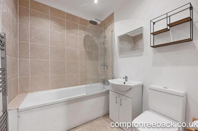 Bathroom.jpg