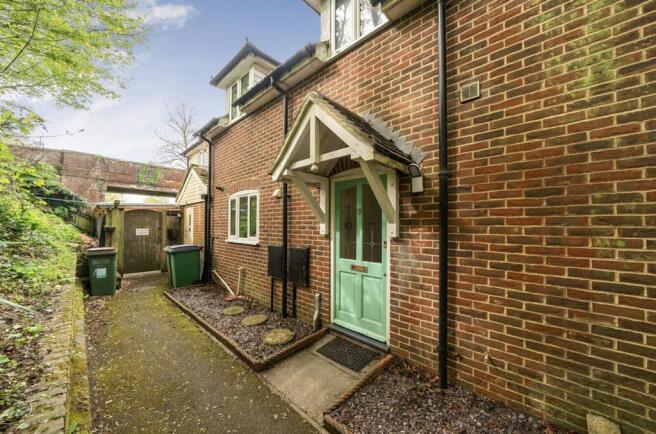 Station Road, Lyminge, CT18 photo 5